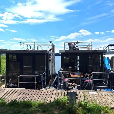 Plywajace Houseboat4u, Mazury Апартаменты
